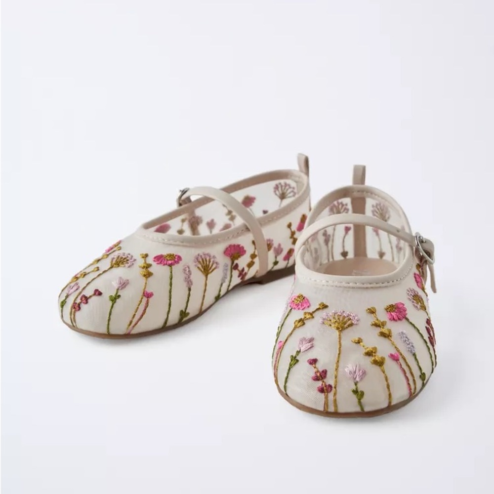 Zara Kids Cream Floral Dress Shoes